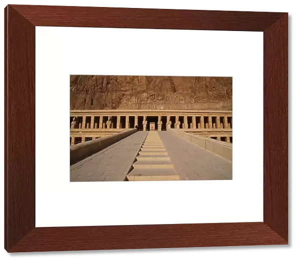 Deir al-Bahri, Hatshepsut, stairs