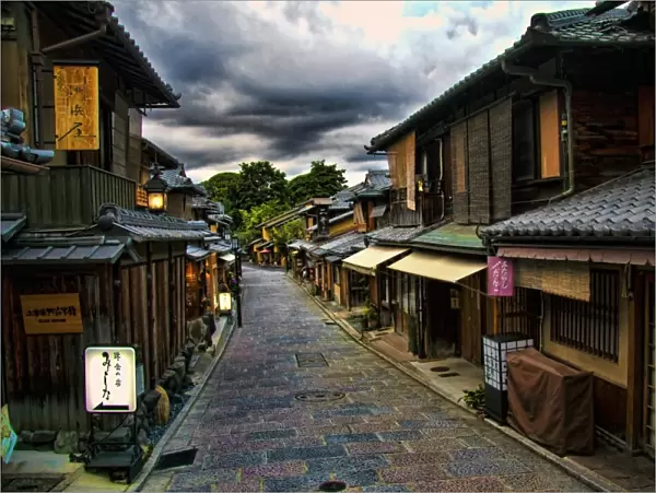 Old Kyoto. Street near Kiyomizudera temple complex, Kyoto