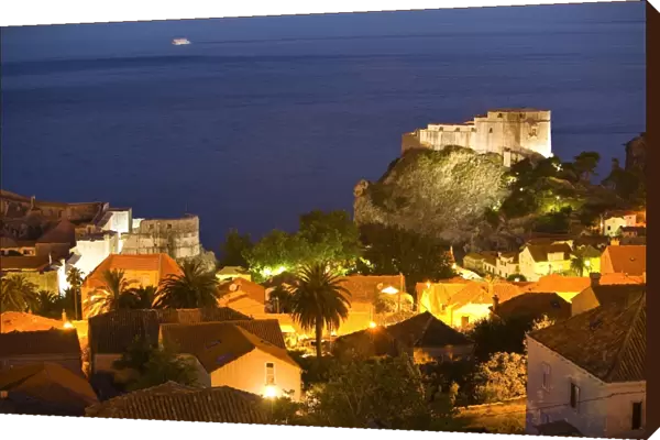 Walled city of Dubrovnik, southeastern tip of Croatia, Dalmation Coast, Adriatic Sea, Croatia, Eastern Europe
