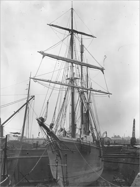 Sir Ernest Shackletons ship SS Endurance in dry dock
