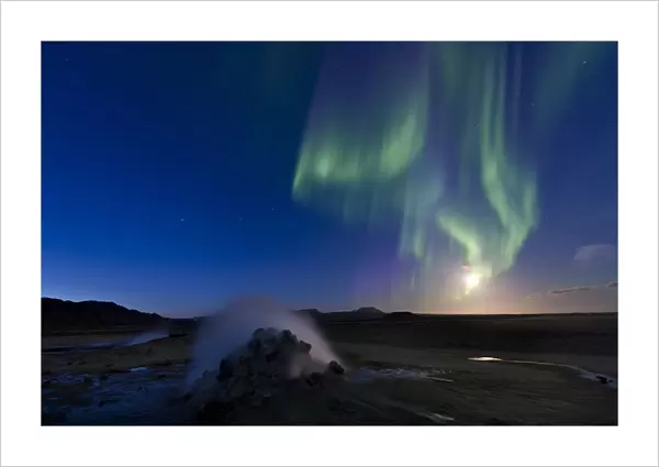 Northern lights, full moon, solfatara, fumaroles, sulphur and other minerals, steam, Hverarond high temperature or geothermal area, Namafjall mountains, Myvatn area, Northeastern Region, Iceland