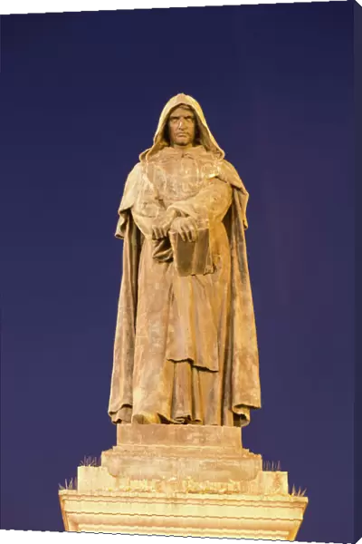 Statue of Giordano Bruno, Campo de Fiori, at night, Rome, Lazio, Italy