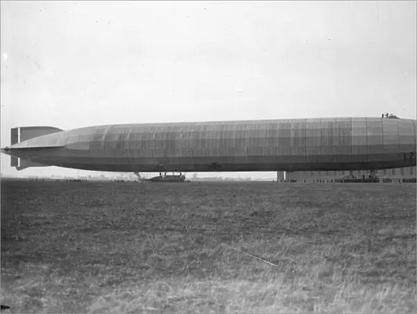 Zeppelin. circa 1914: German Zeppelin used in raids on French strategic