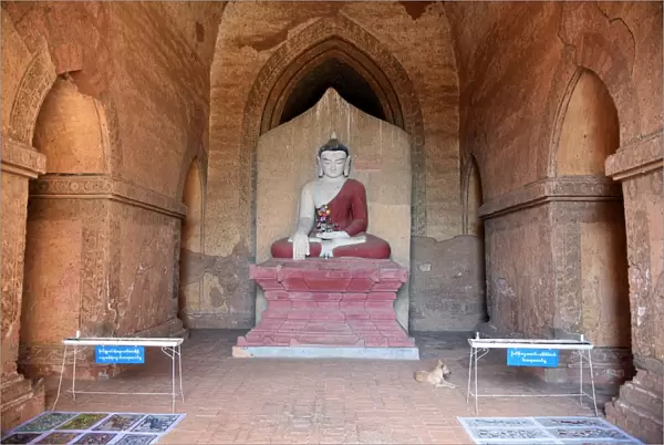 Buddha at Dhamma Yan Gyi entrance Temple, Bagan, unesco ruins Myanmar. Asia