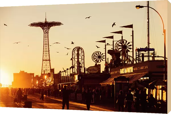 The Coney Island Boardwalk at sunset, Brighton Beach, Brooklyn, New York City, NY, USA