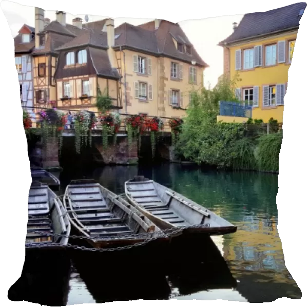 La Petite Venise (Little Venice) with moored excursion boats, Colmar, Alsace, France