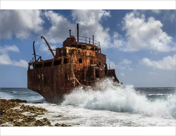 Shipwreck on coast of Little Curacao, Caribbean