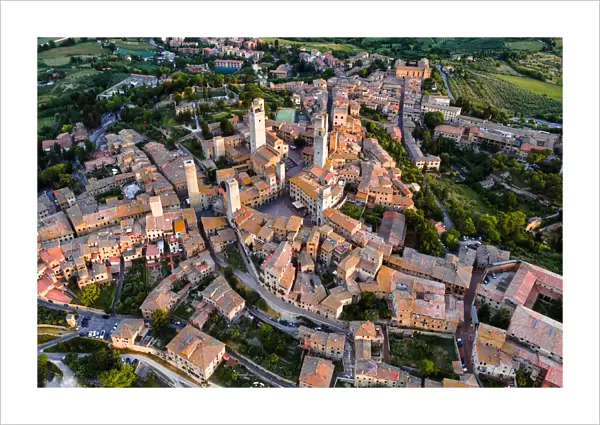 Overhead view of San Gimignano town, Tuscany, Italy