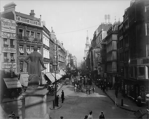 Cheapside. circa 1900: Cheapside in the City of London,