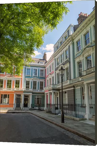 Colourful Georgian style terraced houses in Primrose Hill