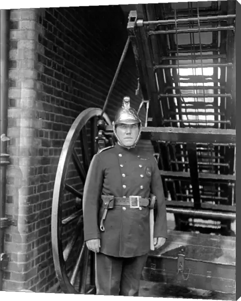 Sub - Officer Joseph Moore of the Vauxhall Fire Brigade, entered the premises above