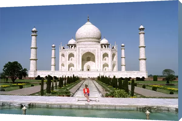 India-Diana-Taj Mahal