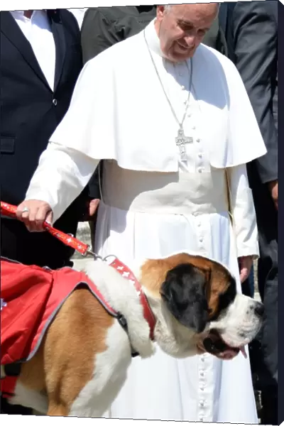 Vatican-Pope-Dog