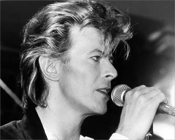 Germany-Britain-Music-People-Bowie-Obit