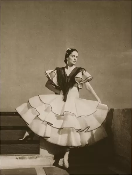 Ana Ricarda, from Grand Ballet de Monte-Carlo, 1949 (photogravure)