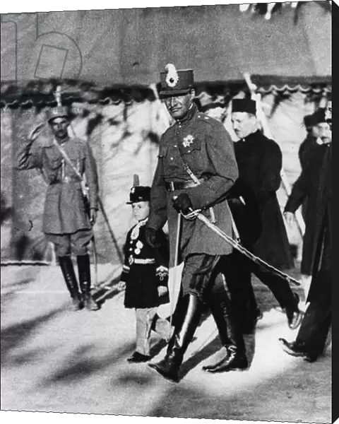 Shah Pahlavi of Persia with his son the Crown Prince, April, 1926 (b  /  w photo)