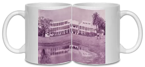 Government House, Madras (b  /  w photo)