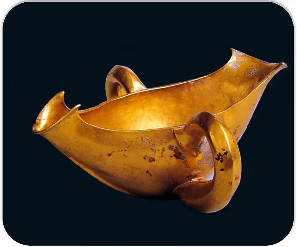 Sauceboat with double spout and two handles - Gold of Troy