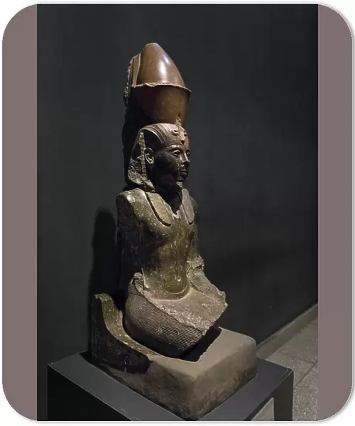 Ramses II in the double crown, 19th dynasty, unknown provenance (red and grey granite)