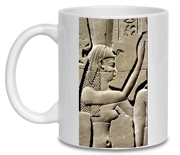 Ancient Egypt, Wall carving, Goddes Isis, Temple of Horus, Edfu, 237 - 57 BC (photo)