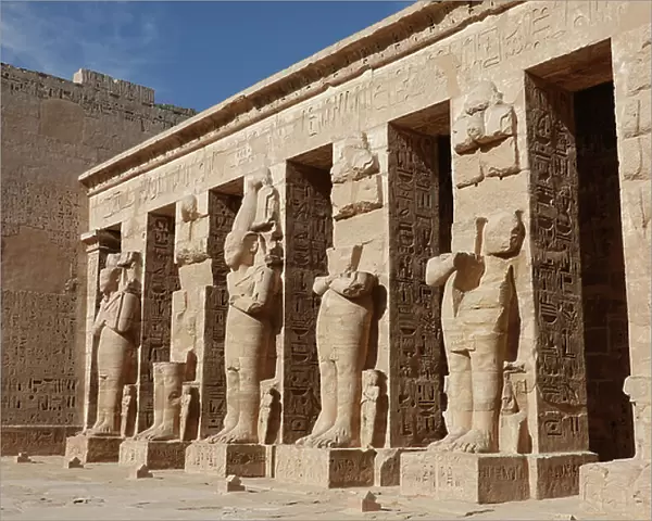 Sculptures of the deities, Horus temple, Edfu