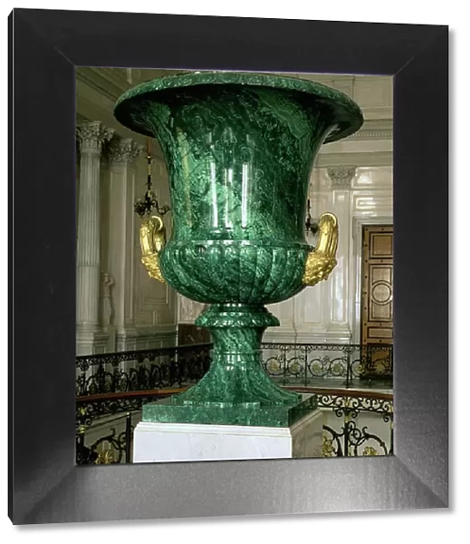 Medici vase designed by I.I. Galberg (1778-1863), Yekaterinburg Factory, 1839-42 (malachite)