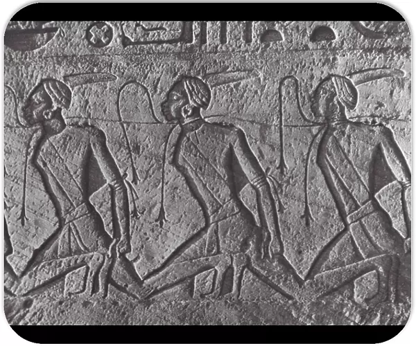 Africa: Egyptian relief, transport of prisoners, im Nubia (b / w photo)
