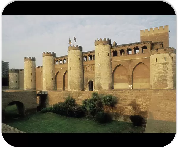 The fortified palace of Aljaferia, 11th century, in Zaragoza, Spain (photo)