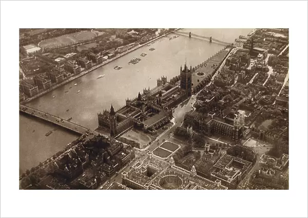 Aerial view of the Houses of Parliament, London (b / w photo)