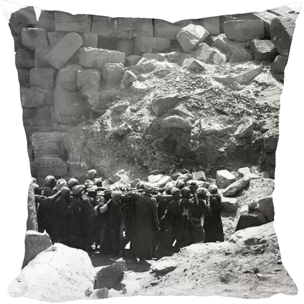Egypt, Luxor: Karnak, in the ruins, Egyptian fellahs pulling stones during archeological excavations, 1900