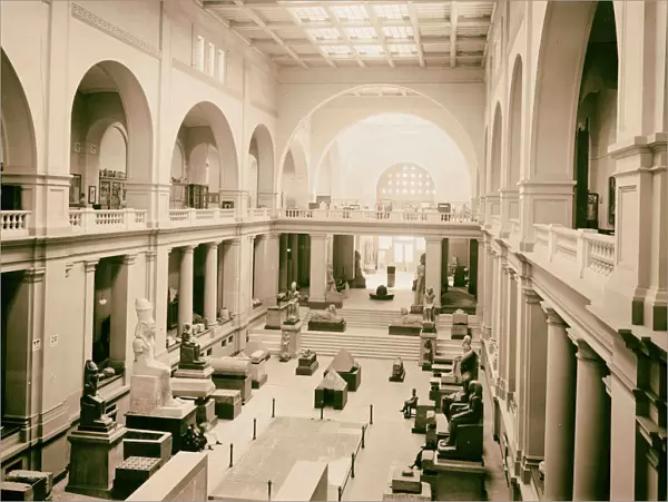 Cairo district Egyptian Museum Interior south