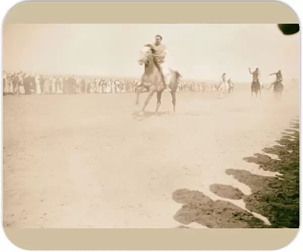 Race meeting horse camel Beersheba First 1940