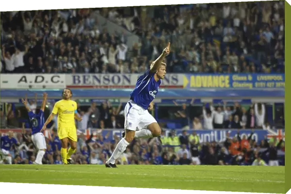 Euphoric Moment: James Beattie's Thrilling Goal Celebration for Everton FC