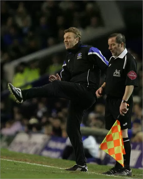 David Moyes Intense Moment: Frustration on Everton Sideline (vs Bolton)
