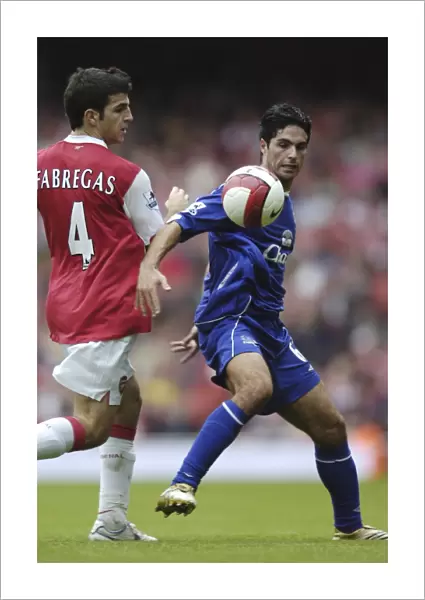 Arsenal v Everton 28  /  10  /  06 Arsenals Francesc Fabregas and Evertons Mikel Arteta in action