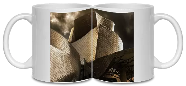Shapes and shadows (Serie Guggenheim Bilbao)