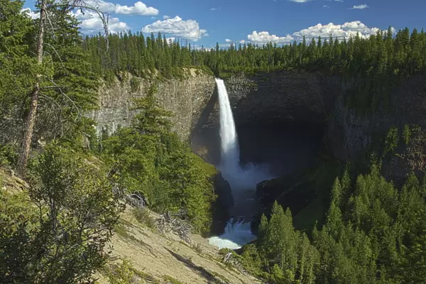 Helmcken Falls, Wells Gray Provincial Park, British Columbia, Canada, July
