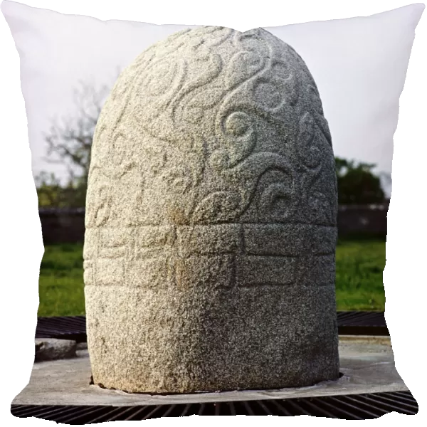 Turoe Stone, Co. Galway, Eire, 1st century BC