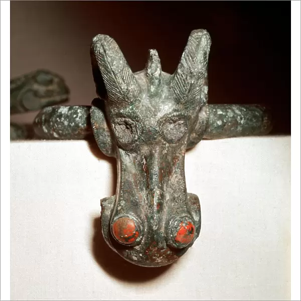 Celtic bronze harness mount (Horse head), Germany, 1st century