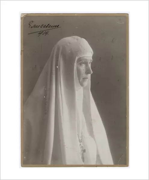 Grand Duchess Elizabeth Fyodorovna in the monastic habit, 1914