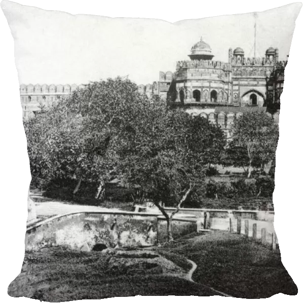 Delhi Gate, Fort Agra, 20th century