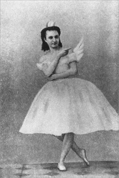 Anna Sobeshchanskaya as Odette in the Ballet Swan Lake, Moscow, 1877 Artist: Anonymous
