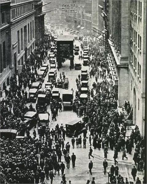 Stock market crash of 1929 in New York, people expecting on the sidewalks of Wall