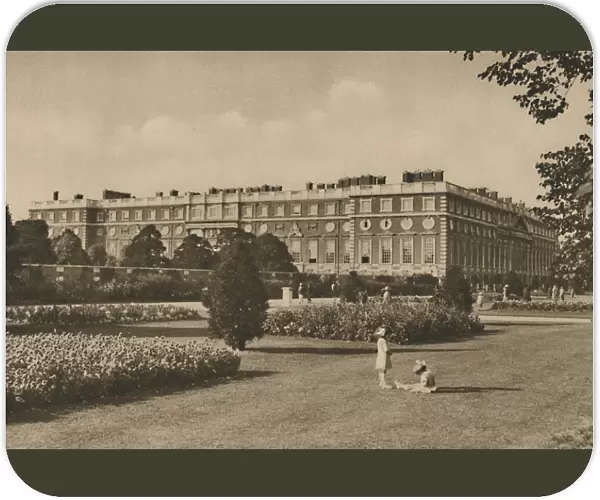 East Wing of Hampton Court Added By Wren on the Site of the Cardinals Work, c1935