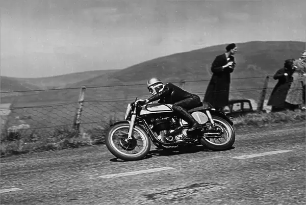 Norton, Geoff Duke, 1951 Isle of Man Tourist Tropy Race. Creator: Unknown