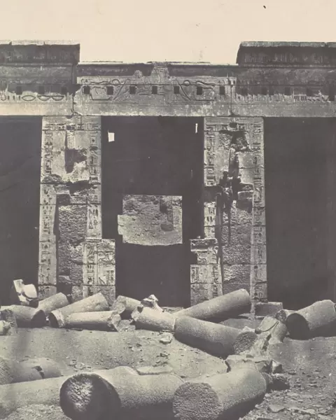 Thebes. Medinet-Habou. Partie orientale du Peristyle du Palais de Ramsè