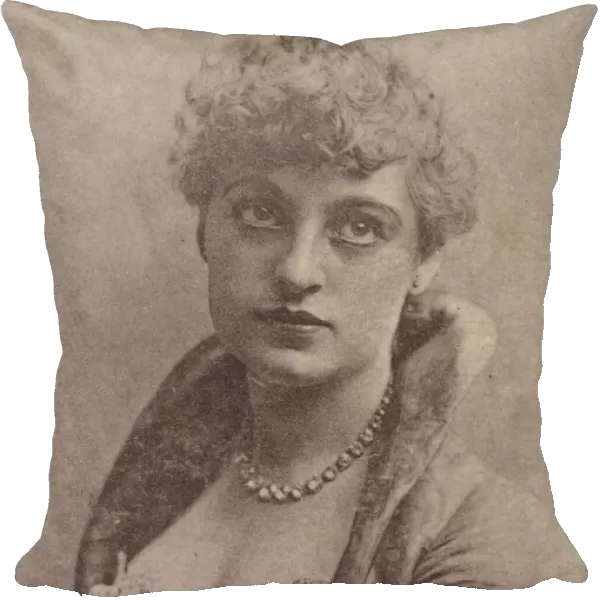 Charlotte Tittell, from the Actresses series (N67) promoting Virginia Brights Cigarett