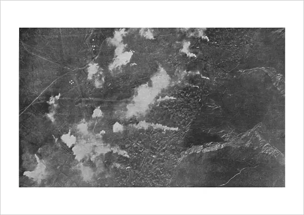 L'Aviation Francaise sur le front Macedonien; un des bombardements de la ville de Petritch, 1916 Creator: Unknown
