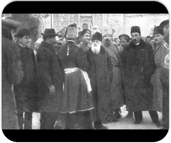 La Nouvelle Europe; Ukraine et Finlande, mars 1918; Le professeur Hrouchevsky... 1918. Creator: Unknown