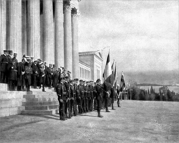 Les Evenements de Grece; A Athenes, le 27 janvier 1917, la ceremonie de reparation pour... 1917. Creator: Unknown
